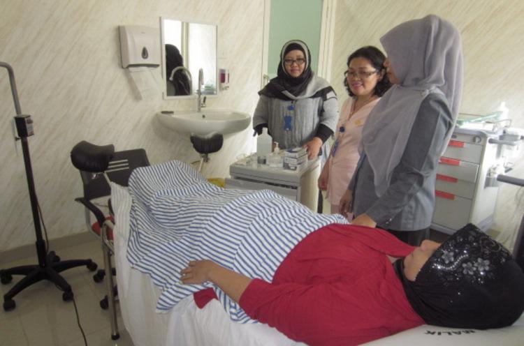 Peringati Hari Kanker Sedunia, RS Adam Malik Gelar Pemeriksaan Pap Smear Gratis