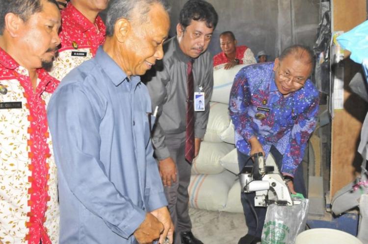 Pengembangan Beras Organik Disosialisasikan di Desa Lubuk Bayas