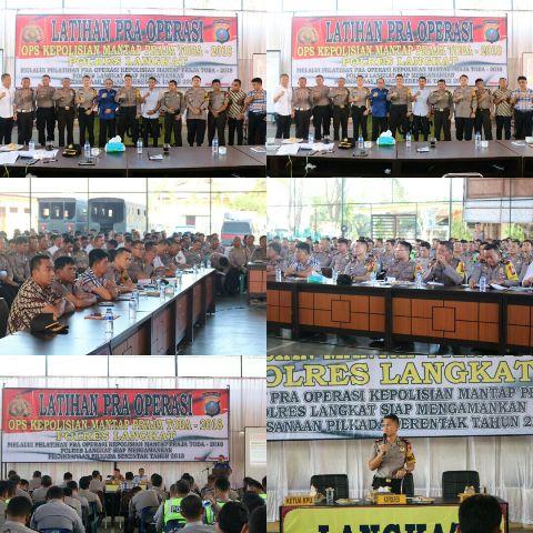 Kapolres Langkat Pimpin Latihan 607 Personil di Pra Ops Mantap Praja Toba 2018
