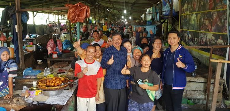 Tengku Erry dan Tengku Ryan Silaturahmi dengan Masyarakat di Pasar Akik dan Garuda