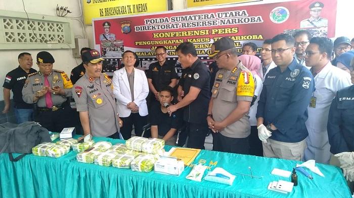 Poldasu Tembak Mati satu dari Dua 2 Kurir Bawa 14 Kg Sabu dari Jalinsum Cikampak