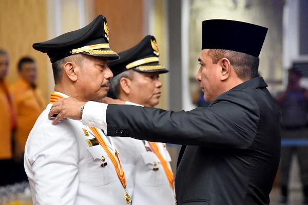 Lantik Bupati-Wabup Palas, Gubsu: Kerja Keras dan Jaga Netralitas