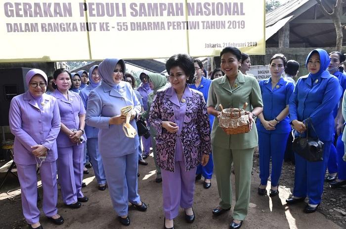 Dharma Pertiwi Dukung Gerakan Peduli Sampah Nasional