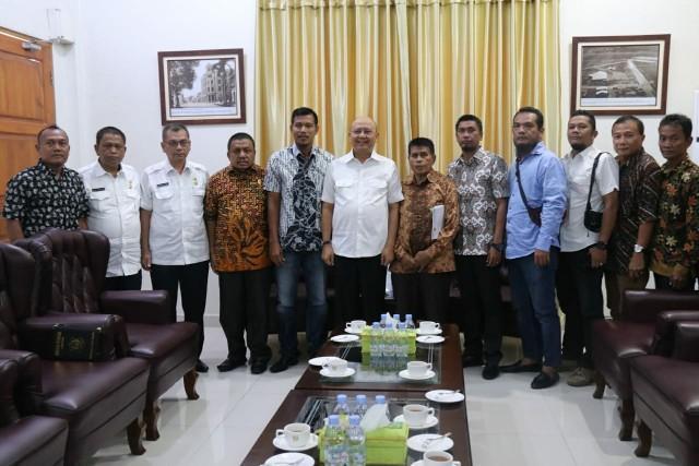 Walikota Medan Dukung PS Pratama Medan Ikuti Turnamen Sepak Bola di Penang