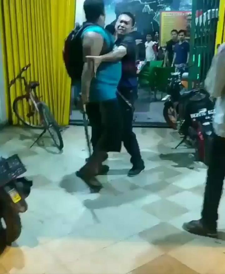 Polisi Buru Pelaku Pembacokan Operator Warnet di Jalan Setiabudi Medan