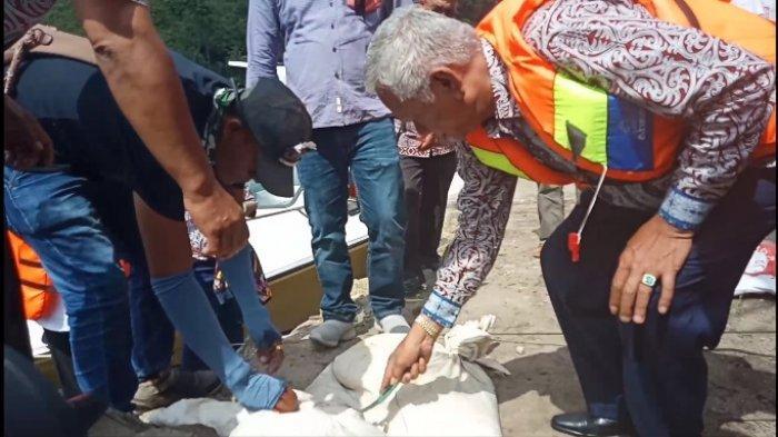 23 Saksi Diperiksa Polres Tobasa Terkait Pencemaran Danau Toba yang Diduga Dilakukan PT Aquafarm