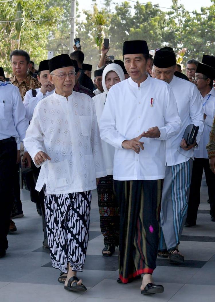 Presiden Jokowi Menyampaikan Belasungkawa atas Wafatnya Gus Sholah
