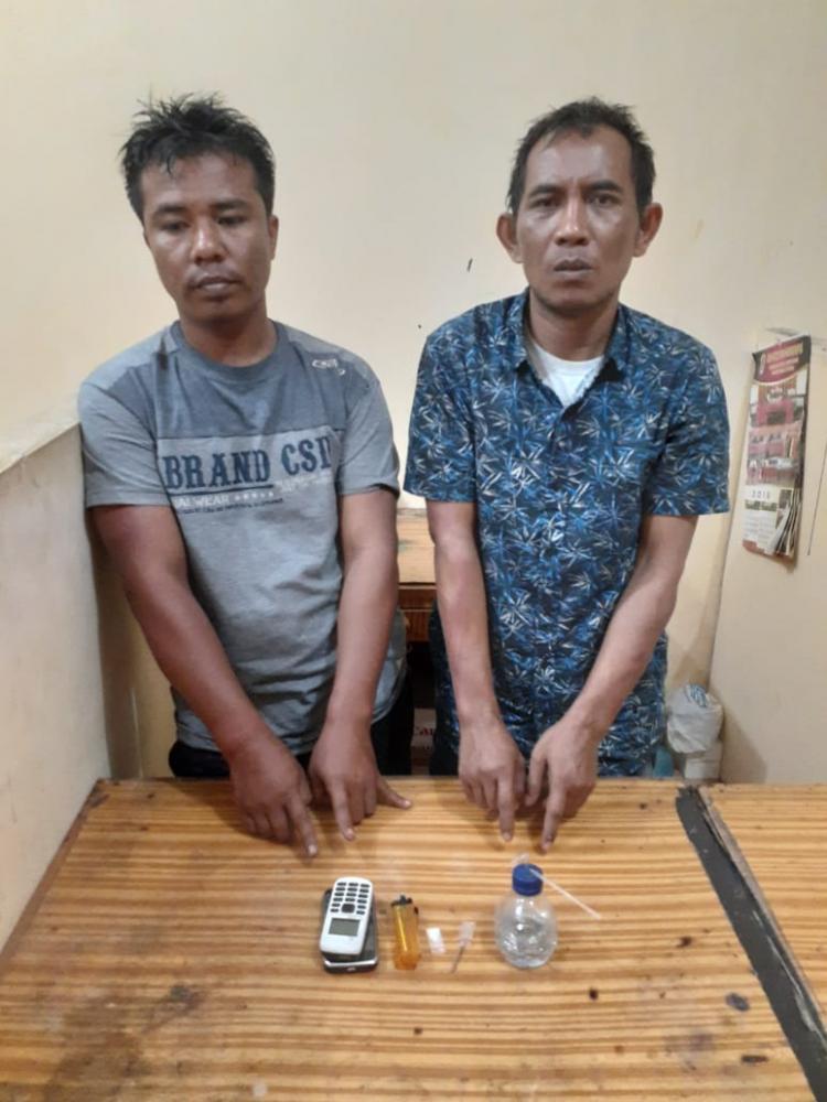 Lagi Konsumsi Sabu, Dua Pria Ini Dicokok Jajaran Polresta Deli Serdang