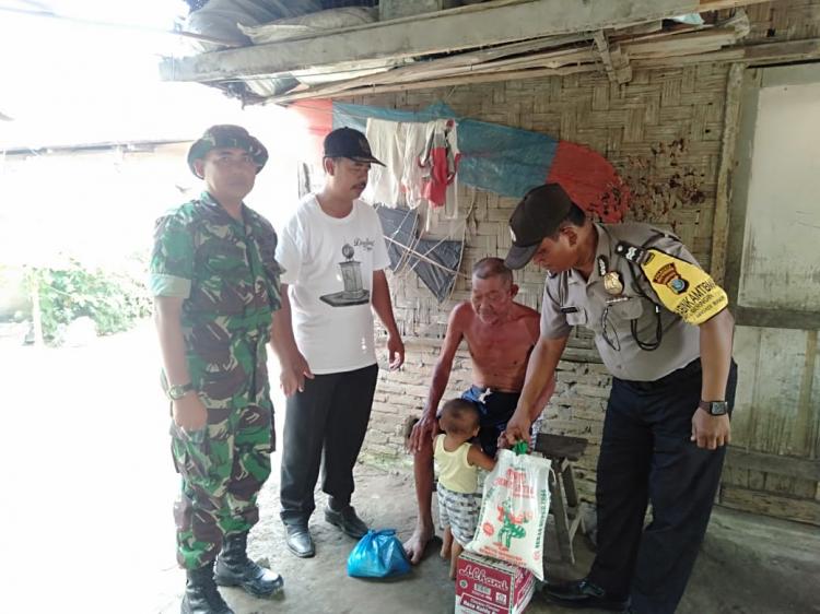 Sinergitas TNI-Polri, Peduli Masyarakat Kurang Mampu