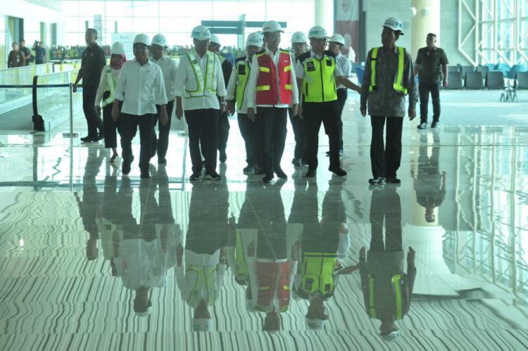 Target Selesai Akhir Maret 2020, Presiden Jokowi Tinjau Fasilitas Bandara YIA di Kulon Progo