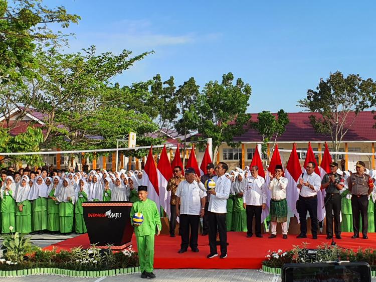 Presiden Jokowi Resmikan Rehabilitasi dan Renovasi Madrasah di Pekanbaru