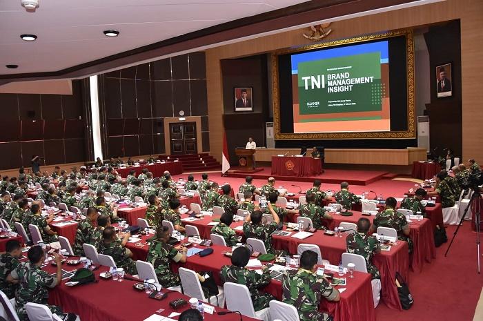 Pembekalan Strategi Opini Publik, Pejabat Penerangan TNI Belajar Branding dan Tantangan Media Digital