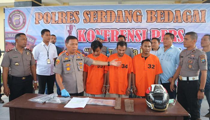 Empat Perampok Bersenjata Api Diamankan Polres Sergai, Salah Satunya Mengaku Polisi