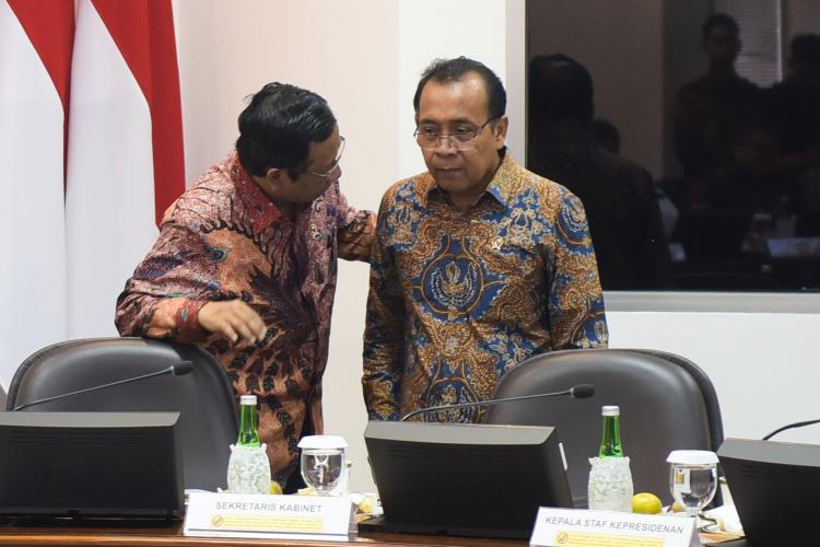 Menko Polhukam: RUU Cipta Kerja Ada di DPR, Masih Bisa Diperbaiki