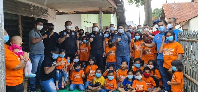 Kompol Oloan Siahaan Kunjungi Komunitas Kebaktian Anak-anak Yededhya, Kasat Narkoba Ajak Warga Kota Medan Disiplin Prokes