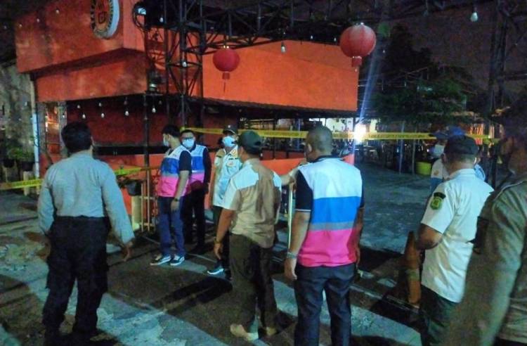 Langgar Prokes, Polisi Bubarkan Kerumunan Massa di Medan Night Market