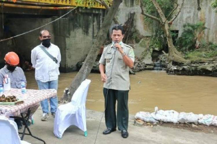 Aksi Bersih Sungai Babura, Kepala BPBD Kota Medan Coba Arung Wisata Sungai