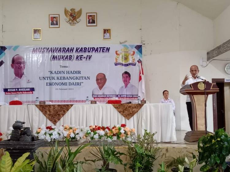 Dilantik Ketua Kadin Sumut, Jogi Tambunan Pimpin Kadin Dairi