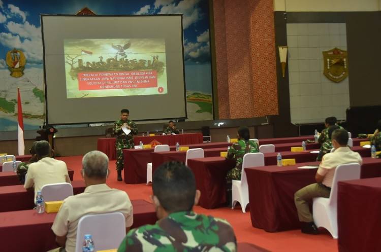 Mabes TNI Gelar Bintal Ideologi Kepada Prajurit dan PNS