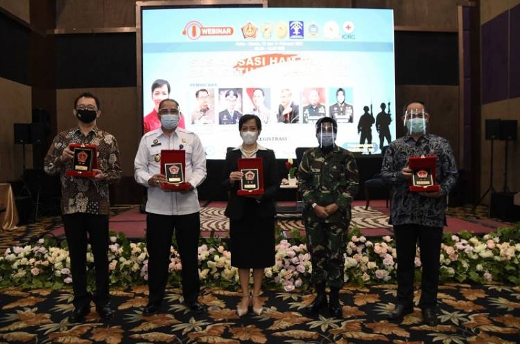 Kababinkum TNI Buka Sosialisasi HAM dan HHI Bagi Satuan Operasi TNI