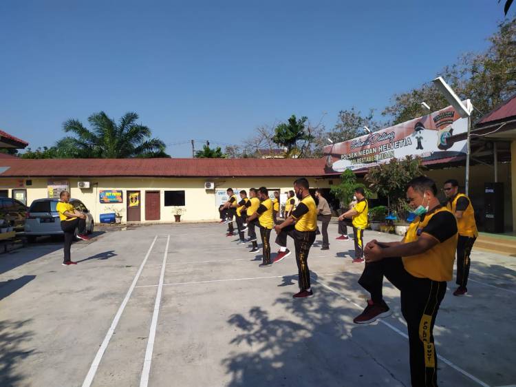 Olahraga Bersama Tingkatkan Kebugaran, Itu yang Dilakukan Polsek Medan Helvetia