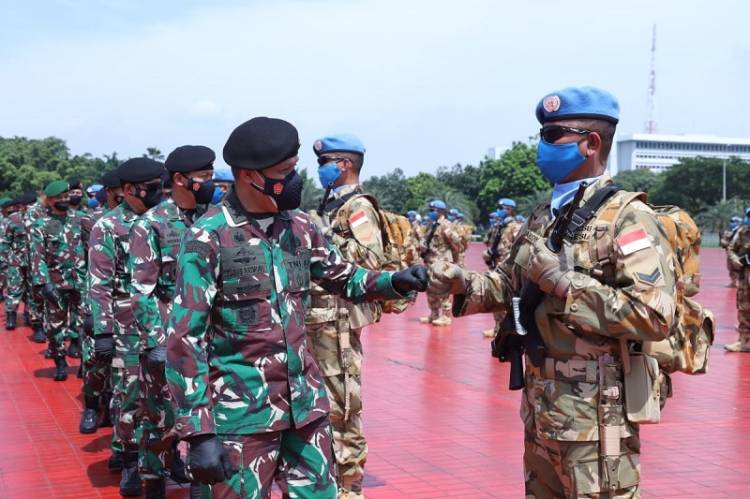 Lepas Keberangkatan Satgas TNI MONUSCO ke Afrika, Panglima TNI: Misi Perdamaian di Kongo Bukan Tugas Mudah