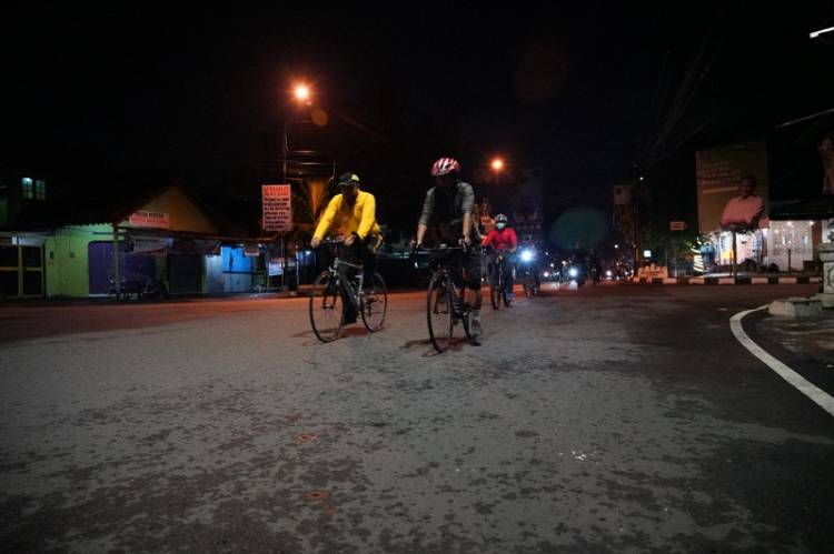 Korem 072/Pamungkas Gowes Riligius di Makam Raja Panembahan Senopati