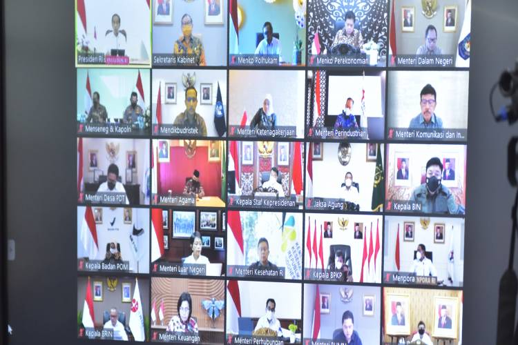 Peningkatan Kasus COVID-19 di Luar Jawa-Bali, Menko Perekonomian: Segera Perketat Prokes