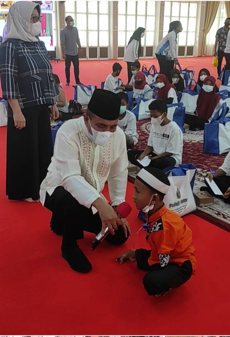  Edy Punya Waktu Khusus Bermain Bersama Anak Disabilitas