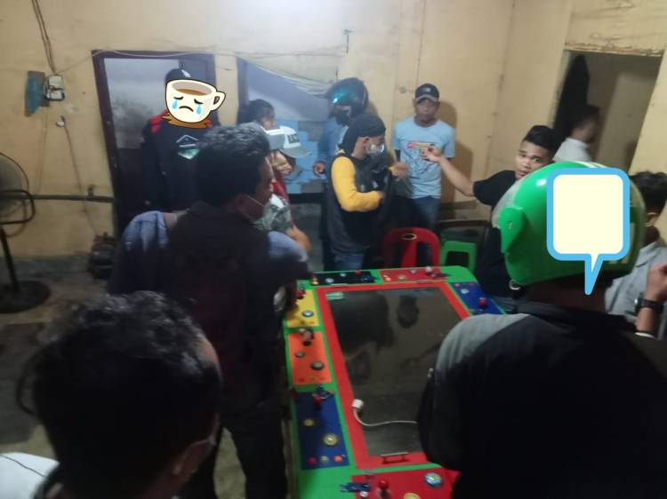 Seorang Perempuan dan Enam Pria Diringkus Polisi di Markas Judi Tembak Ikan di Jalan Luku I Medan