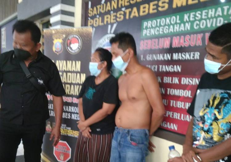 Tiga Orang dan Sajam Diamankan Polisi dalam Penggerebekan Narkoba di Jalan Denai Gang Jati Medan