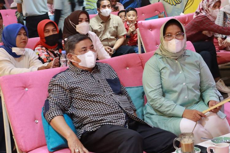 Nobar Tiga Besar KDI 2021, Wabup Deli Serdang: Semoga Kayla Lolos Grand Final