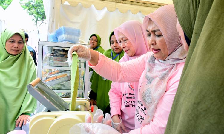Nawal Lubis Harapkan Expo UMKM dapat Terus Digalakkan