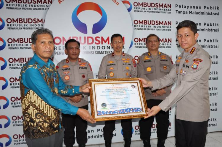  Kapolrestabes Medan Hadiri Pemaparan Hasil Penilaian Layanan Publik 