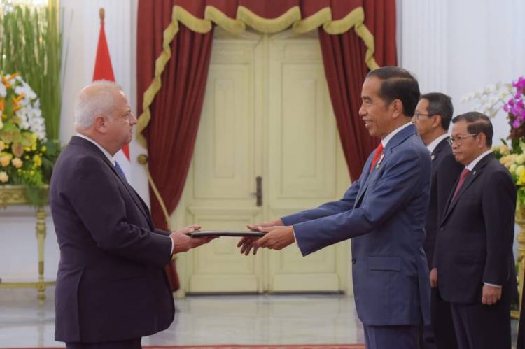 Presiden Jokowi Terima Surat Kepercayaan dari Sembilan Dubes Negara Sahabat
