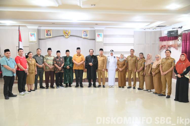 Sekda Lantik 10 Pejabat Administrasi di Lingkungan Pemko Sibolga