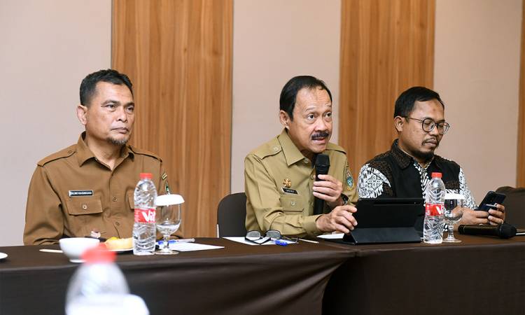 Sekdaprov Sumut Harap Seluruh Petugas Penyelenggara Pemilu dan Pilkada 2024 Terdaftar JKN dan Skrining Kesehatan