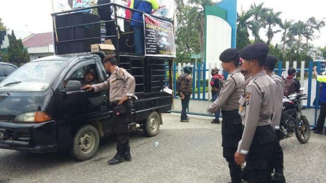 Personil Polres Deli Serdang Amankan Aksi Unras PBB-DS