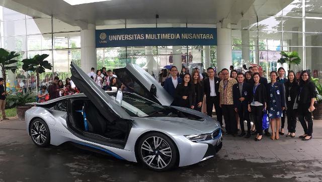 BMW Group Indonesia Paparkan Electromobility di Universitas Multimedia Nusantara