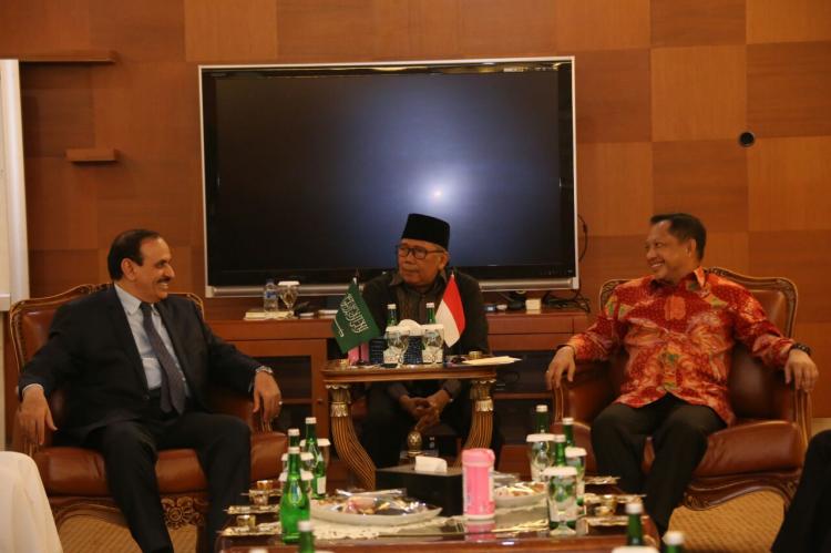 Gelar Pertemuan Bilateral, Kapolri Bahas Kerjasama dengan Kepala Kepolisian Arab Saudi