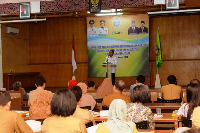 Sekda Provsu Buka Forum SKPD Badan Pengembangan SDM