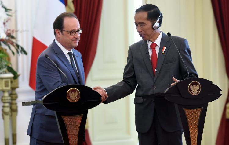Bawa Investasi 2,6 Miliar Dollar, Presiden Jokowi Apresiasi Kunjungan Presiden Hollande