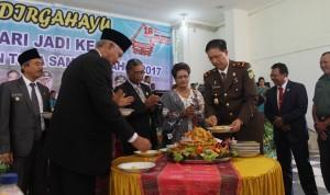 HUT ke-18, Bupati Ajak Masyarakat Wujudkan Tobasa Hebat
