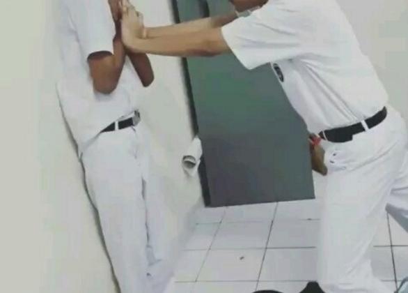 Marak di Medsos, Mendikbud Larang Siswa Melakukan Skip Challenge 