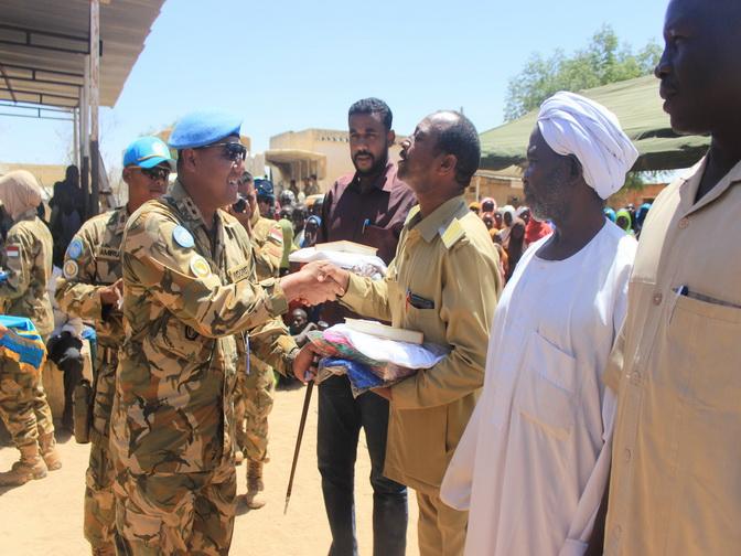Satgas Yonkomposit TNI Gelar Bakti Sosial di Sudan