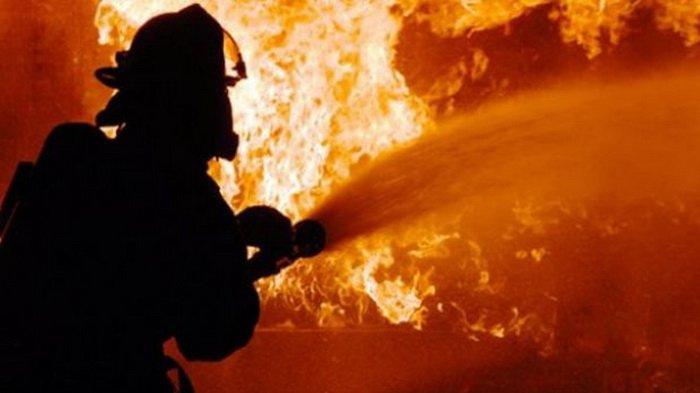 Kebakaran Gudang Sekolah AR Rahman YP Trikarya di Helvetia
