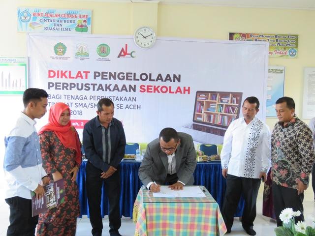Pengelola Perpustakaan Sekolah se-Aceh Dibekali Diklat Perpustakaan
