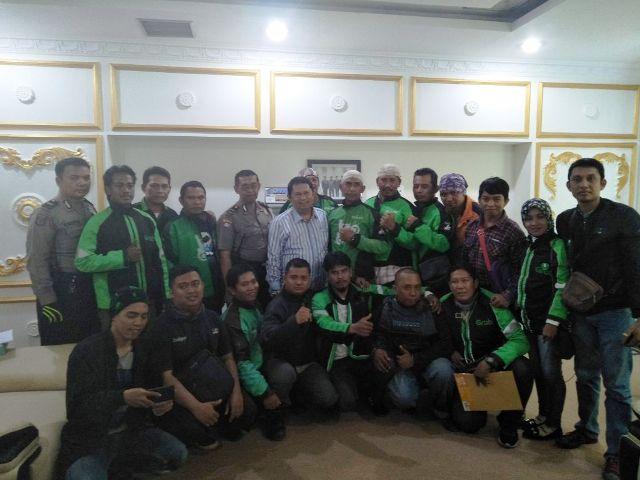 Inilah Keluh Kesah Driver Ojek Online Kota Medan kepada Ketua DPRD Medan