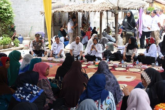 Warga Aer Joman Mengoncek untuk Biaya Hidup, Wagubsu : Kita Cari Jalan Agar ada Tambahan