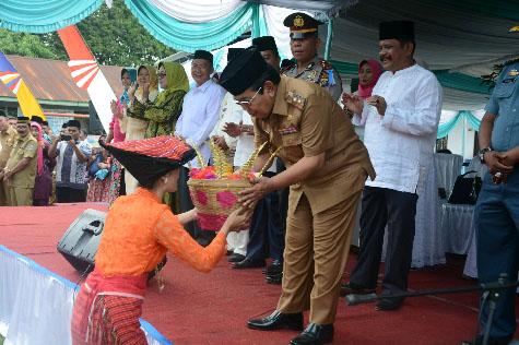 Pawai Taaruf dan Pameran Pembangunan Kabupaten Deliserdang Dibuka
